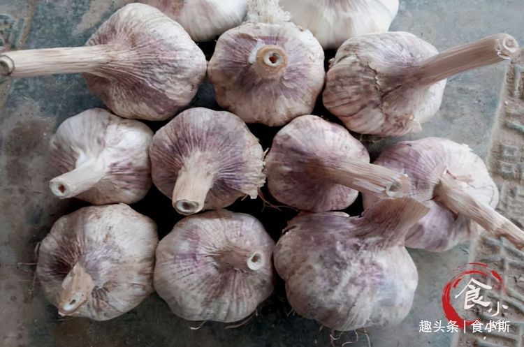 晒晒家里的囤货,耐存又有营养,一应俱全,2个月不出门也没问题