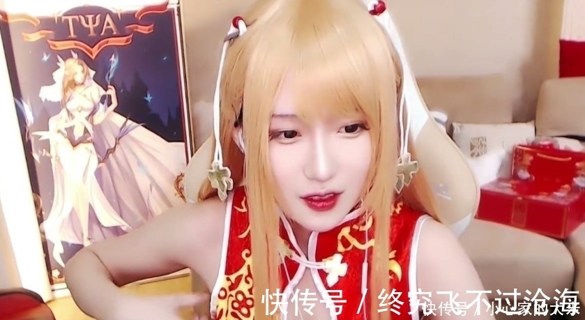大长腿|回顾腐团儿COS历程,亚丝娜出场便是巅峰,还原度接近真人