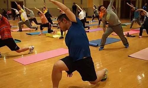 健康长寿|长寿并不难,入睡前做好5件事,健康长寿不用愁,做到3个也不错