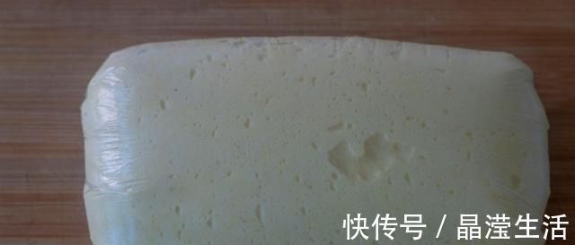 做法|油条最简单的做法,不用泡打粉,加上它,个个空心又酥脆,太香了