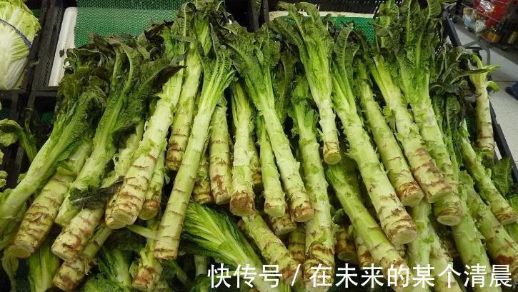 莴笋|炒莴笋怎么做才更清脆?记住不要直接炒,多做一步,莴笋脆嫩入味
