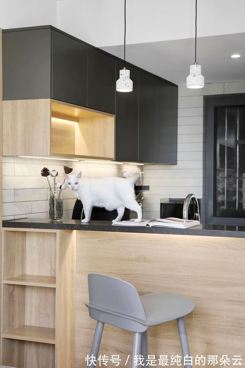 卫生间|她家49㎡,一个人生活,储物空间每一处都有,不拥挤还美观,真赞