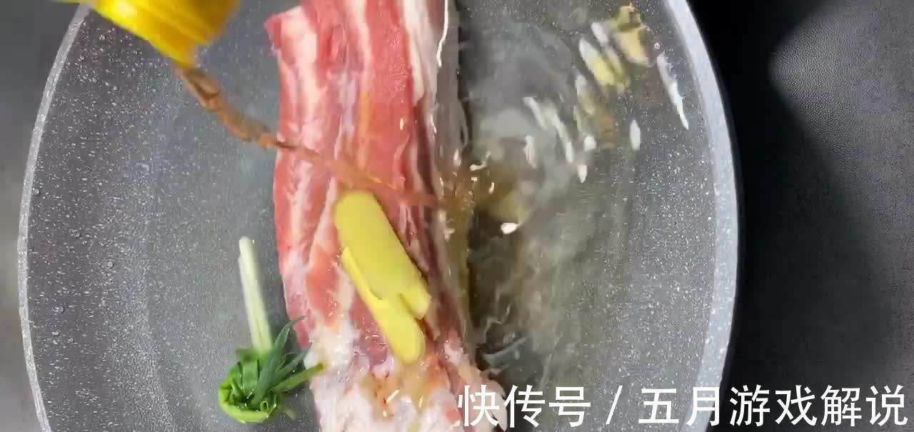 年夜菜:蒜泥白肉,蒜香扑鼻香辣入味,软嫩适口不油腻,极其下饭