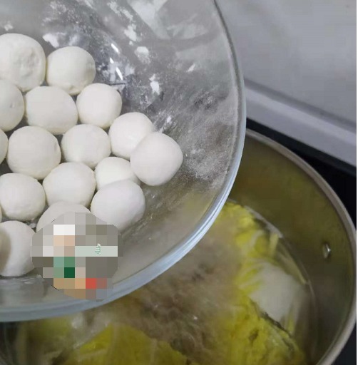 冷天,给儿子做了这早餐,当饭又当菜,吃它能量满满