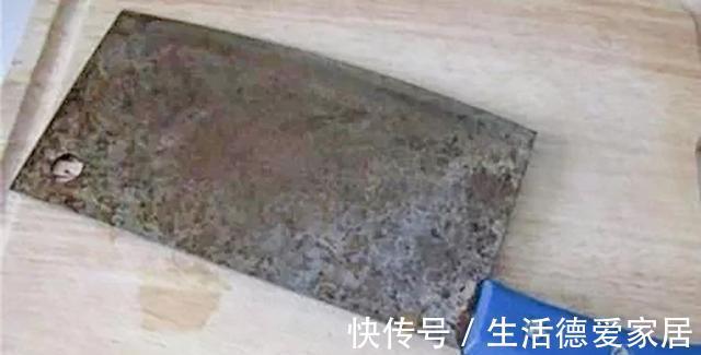 大厨|不管切菜刀有多钝，大厨教你一招，不用磨刀石，菜刀立马锋利如新