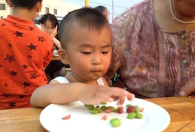 宝宝|儿科医生:这3种食物要多吃,孩子体质好,身高也长得快!