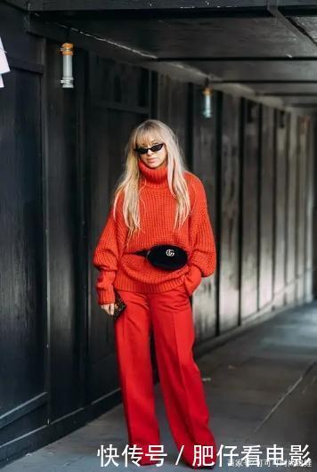 今冬|碎花搭配已经过时了,今冬流行“纯色风”!高级大气,看着就舒适