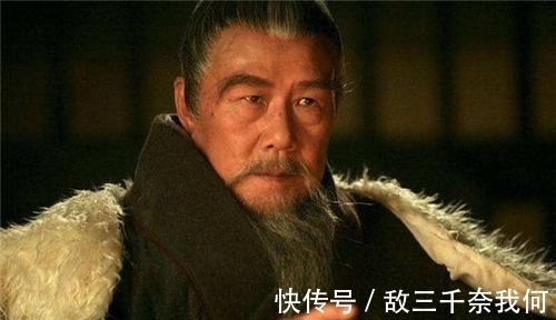 弟弟!曾国藩做官后告诉弟弟:没事多找乡亲借点钱,多年后才知他真聪明