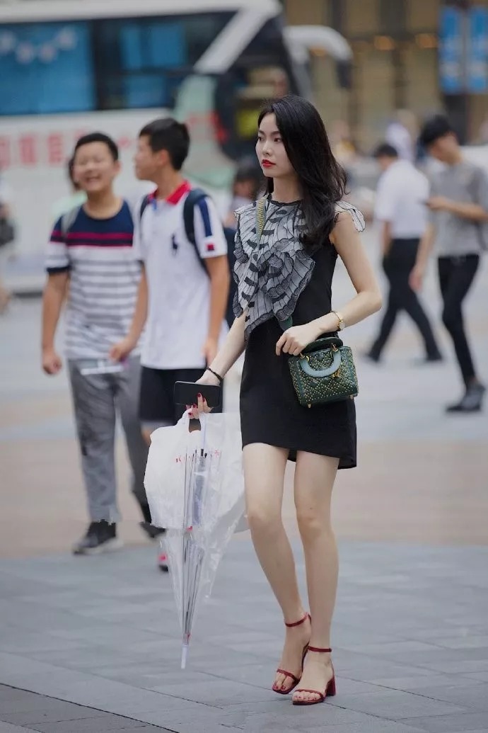 简约|女生穿上高跟鞋, 简约时尚又气质