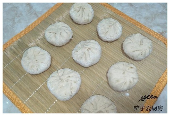 秋天蒸包子，就爱吃这馅，再贵也要买，比韭菜芹菜都香，太好吃了