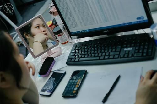 大码|200斤女孩在乡下被嘲笑，进城做大码模特快乐谋生