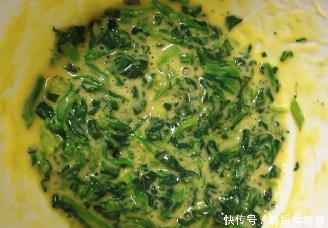 入冬后,吃韭菜芹菜,不如吃它,钙含量是豆腐9倍,用它烙饼真香