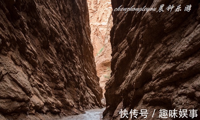 女侠|天山神秘大峡谷，大自然雕刻出的孤傲女侠，美得撼人魂魄