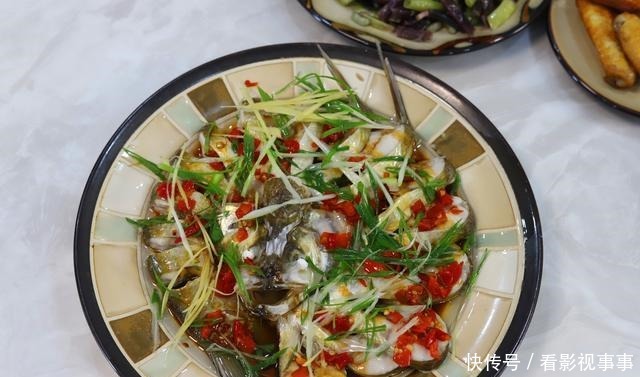 好吃|清蒸鱼,鲜嫩好吃不长肉,掌握几个小技巧,啥鱼都能做好