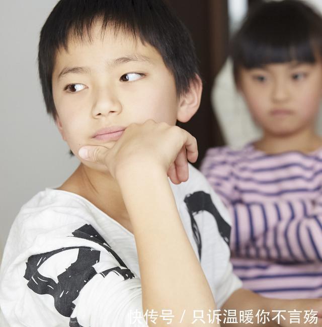 嚣张跋扈|爱顶嘴的孩子和不顶嘴的孩子,长大后差异明显,父母别不当一回事
