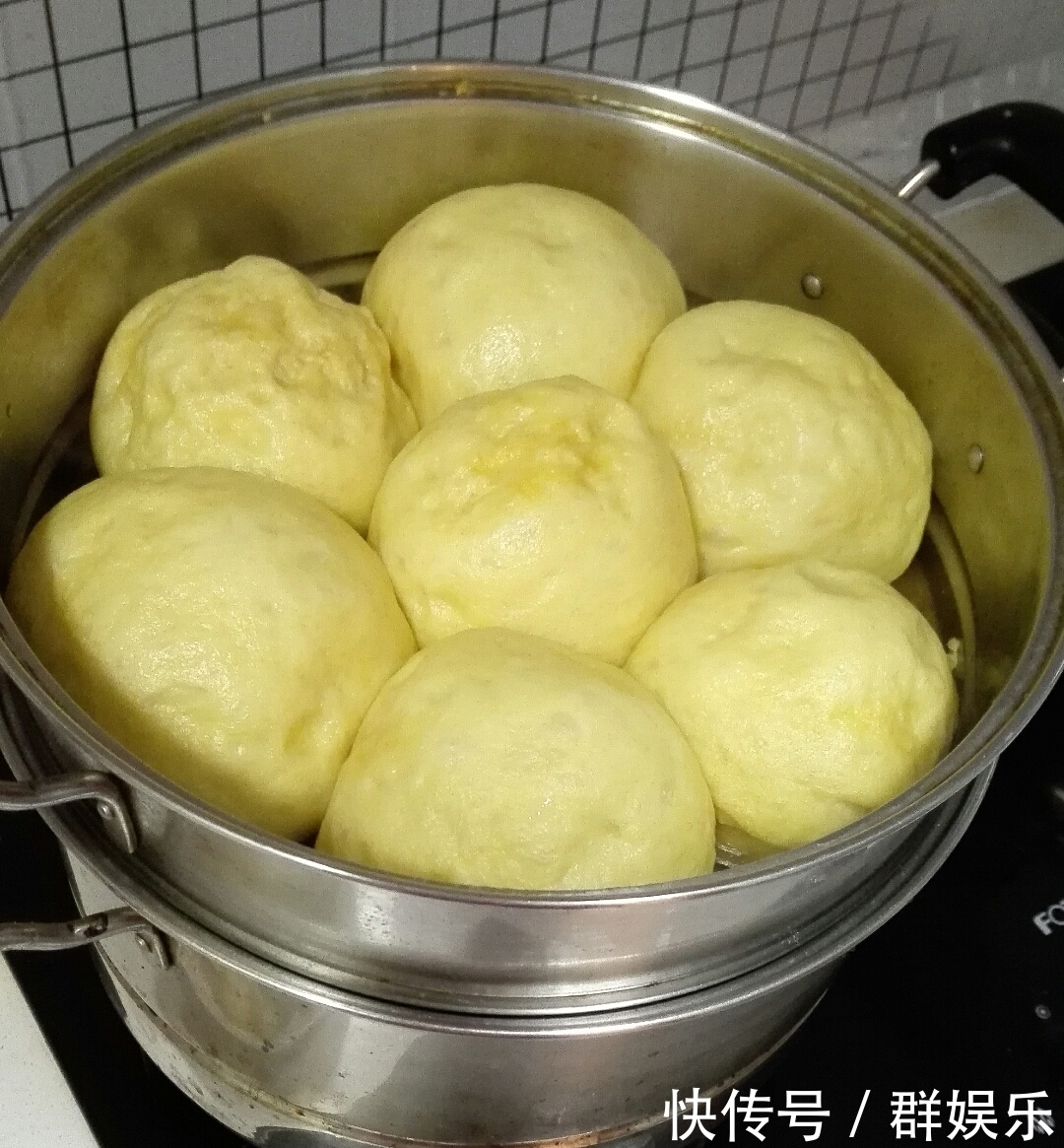 想把馒头做出暄软拉丝的效果,只需要这几步,比面包还好吃