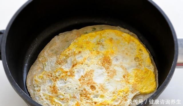 揉面|葱油饼新吃法,不用揉面,不用烫面,外酥里嫩,放凉了也不会硬