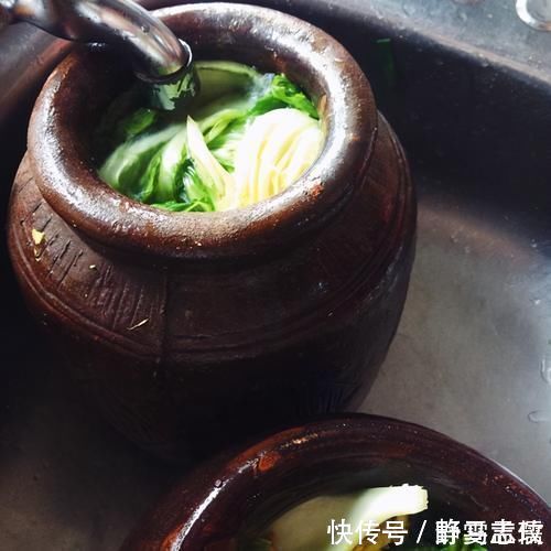 毒药|有传言说:家里的凉白开是毒药,一口都不能喝,这是不是谣言?