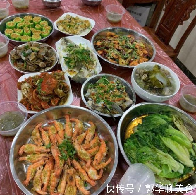 林艳芳|“飞人”苏炳添妻子晒美食，丰盛接地气，网友：苏神就是不一般