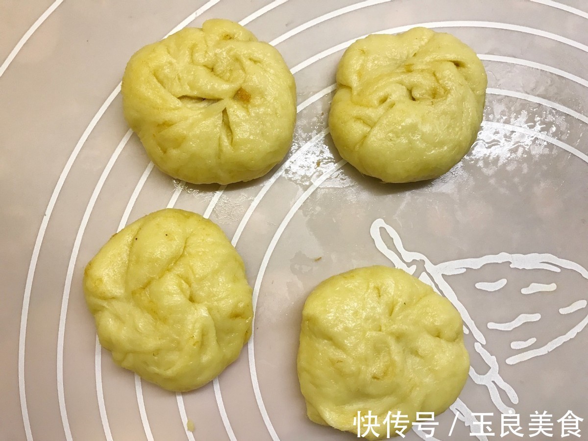 搭配|自制华夫饼，搭配肉松，好吃还解馋