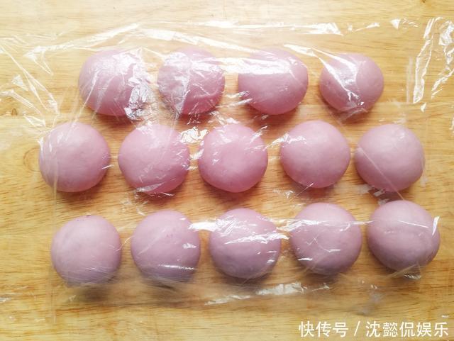 柔软|想吃华夫饼,学会此方法就够了,柔软香甜,内馅满满,味道超赞