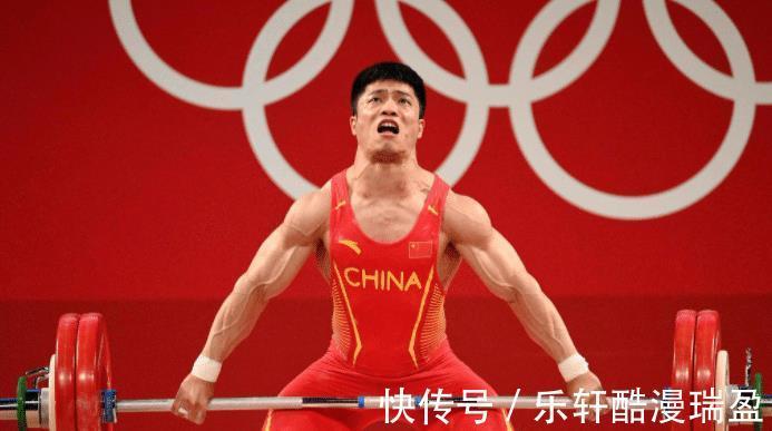 举重|李发彬夺男子首金，曾考虑退役，坚持19年终圆梦，肌肉发达抢眼