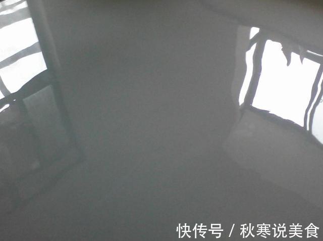 害怕感|除了贴瓷砖、铺地板，地面装修如今盛行自流平，省钱易保洁也美观