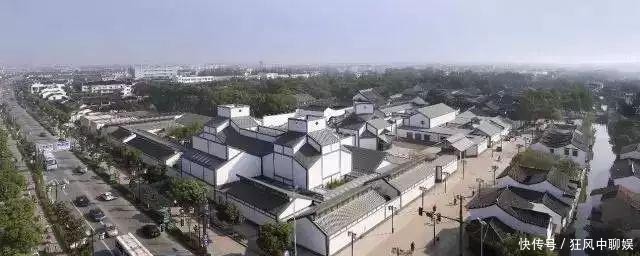 他是建筑界旷世奇才,翻修卢浮宫惊艳世界,和妻子一见钟情到白头