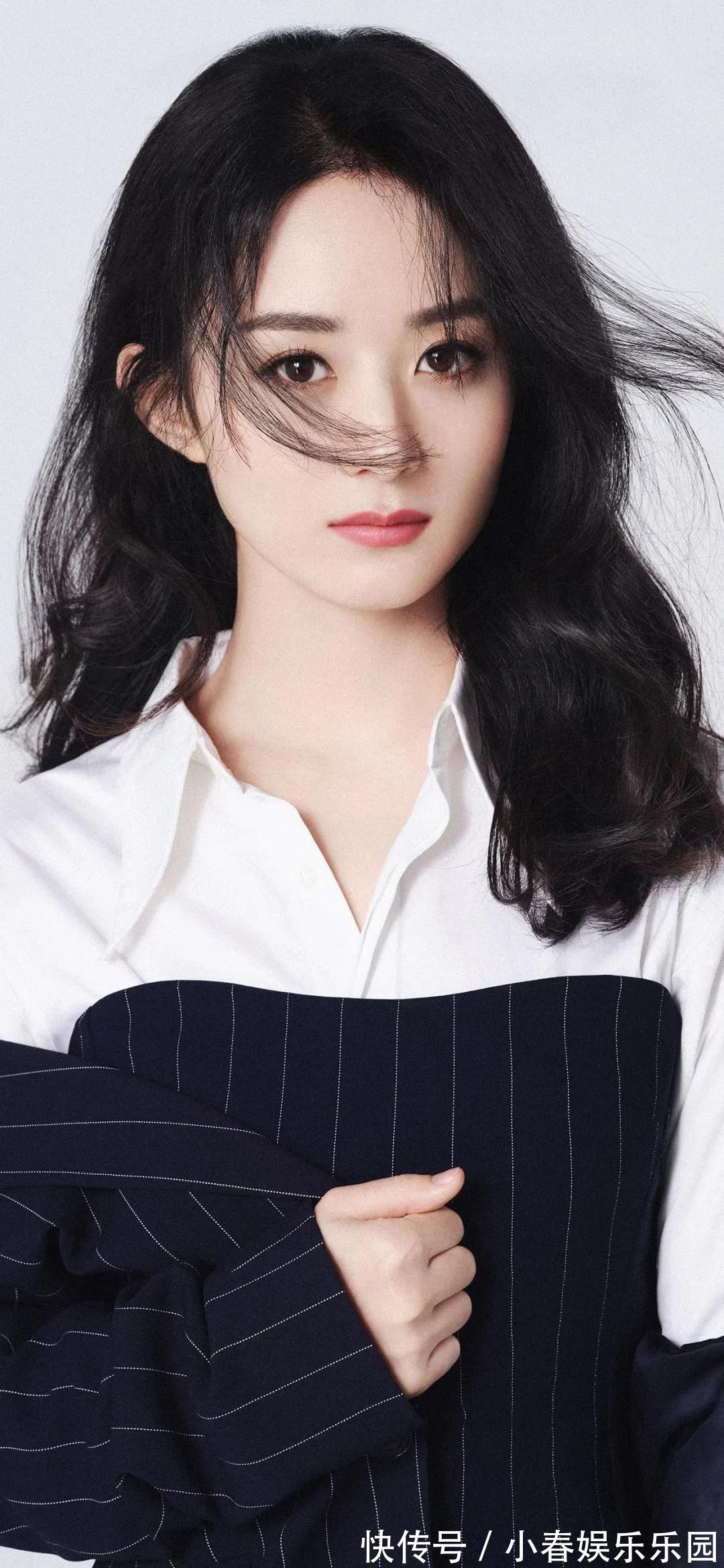 小姐姐壁纸丨一声梧叶一声秋,一点芭蕉一点愁,三更归梦三后