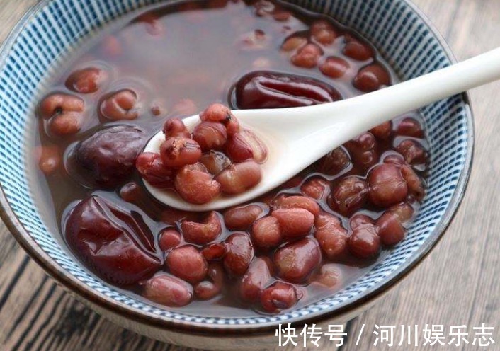 红豆黑米粥|天然的“阿胶”找到了，每天喝一碗，气血足了，脸色越来越红润