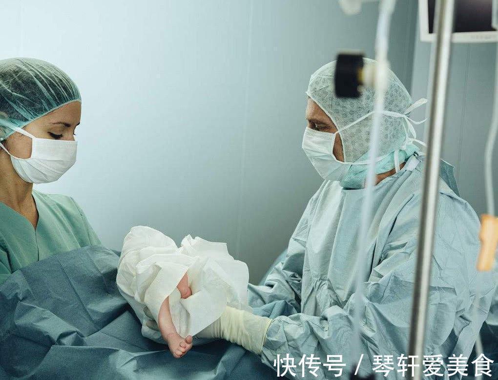 剖宫产|剖宫产缝合一共有七层,过程不比顺产简单,产妇实在太辛苦!