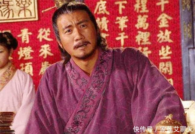 装疯卖傻|朱元璋称帝有3兄弟投奔，老大老二成名将，为何老三要装疯卖傻？