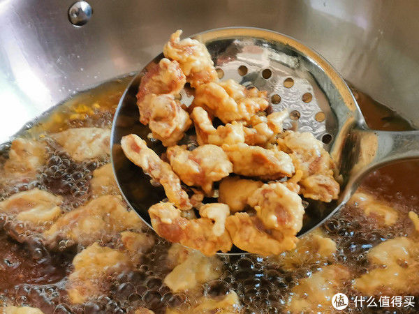 好吃|猪肉条这样炸，不干不柴，外焦里嫩真好吃，简单易学，快试试