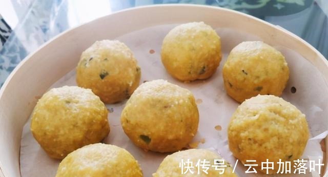 好吃|最近我家迷上这面食，隔三差五准吃一次，10分钟出锅，营养又好吃！