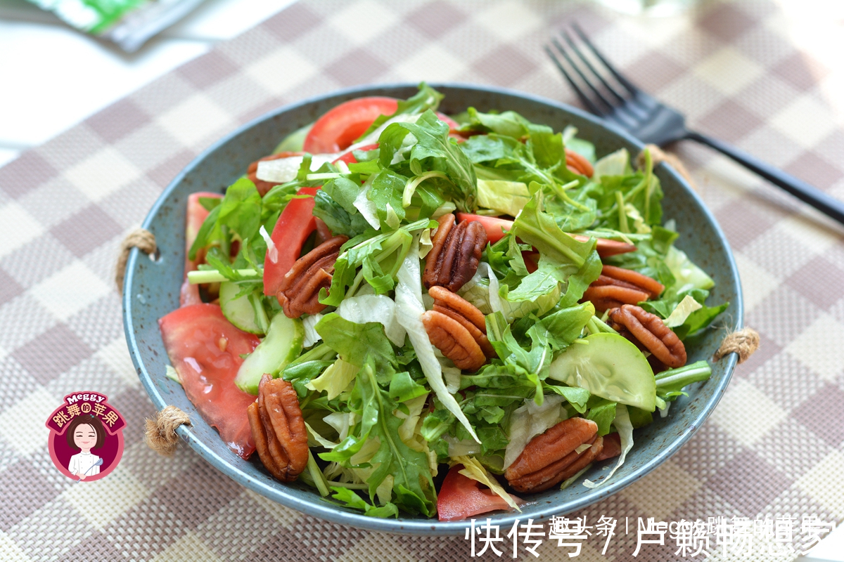 5分钟凉菜，香脆开胃，每天食用20克不显老，过30的女性要坚持