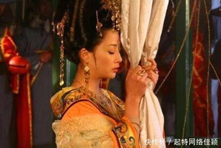 一座普通古墓堆满宝石，出土一枚罕见“洋钻”，价值至少8亿