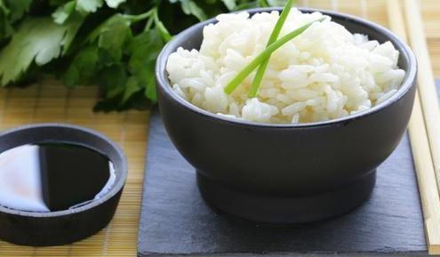 血糖|糖尿病人能吃米饭吗2种主食不能多吃,这样吃帮助稳住血糖