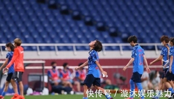 队长|日本女足痛失好局，丢了期望最大的金牌，队长瘫倒在地不甘心