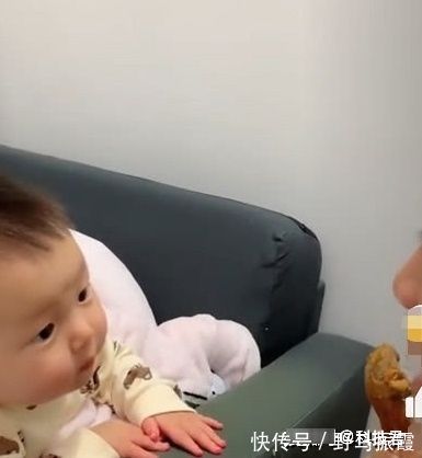 鸡腿|“逗趣奶爸”带娃走红,看到鸡腿被吃的那一刻,宝宝表情实力抢镜