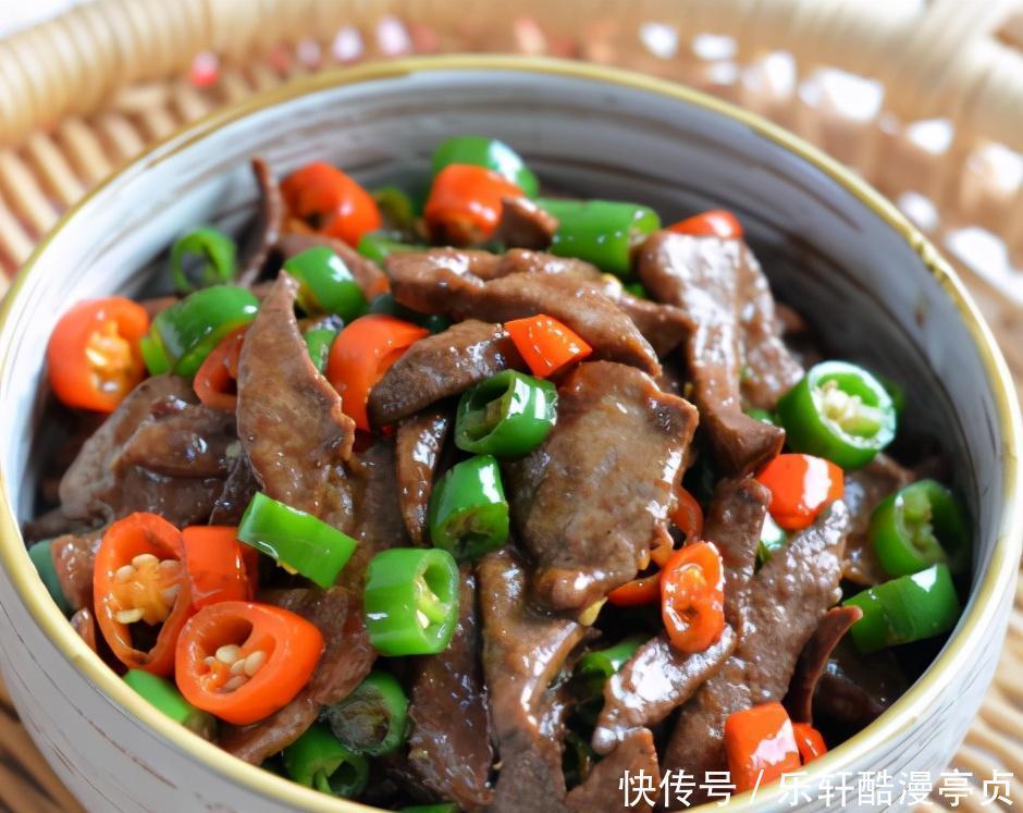 猪肝|嫩炒猪肝是孩子补铁和预防近视的食补佳品,关键还好吃