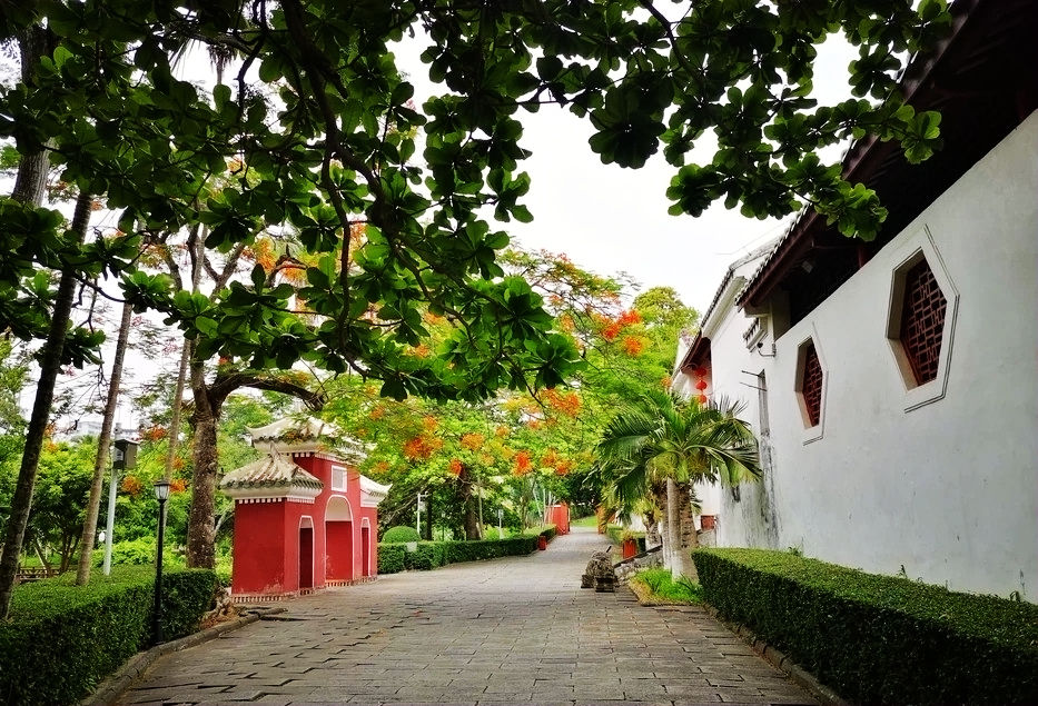 参观|了解历史，欣赏美景——参观游览五公祠