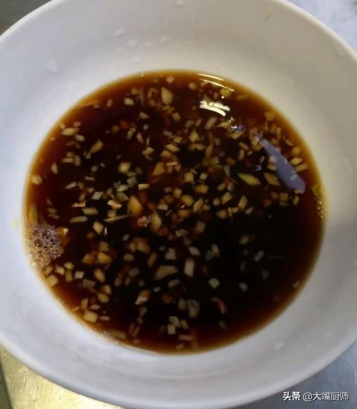 清蒸梭子蟹|8月该吃梭子蟹了，清蒸牢记4点，饱满紧实不掉腿，营养鲜美不流黄