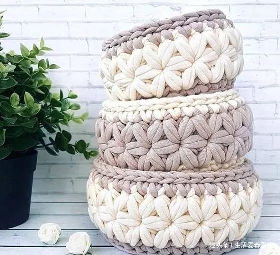 布条这样钩织，快速变收纳筐，放家里不好用吗DIY编织附教程
