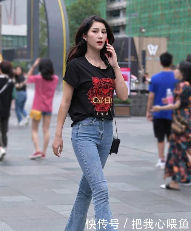 绿蓝色|简单装扮的瑜伽裤显得干净挺阔,气质十分出众,端庄大气