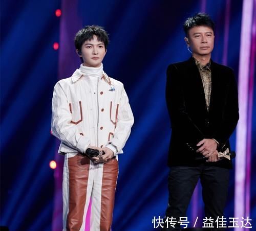 官宣！《我們的歌2》勤深深最終選曲揭曉，或成兩人合作舞臺(tái)絕唱