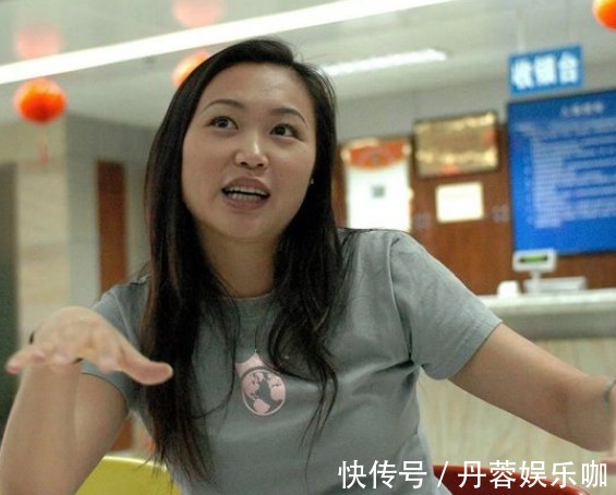 安娜|中国花滑名宿远嫁俄罗斯,如今混血女儿长大了,身材颜值不输名模