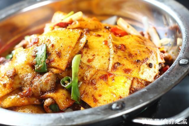 土豆这样做比肉还香，开胃又下饭，味道好极了!