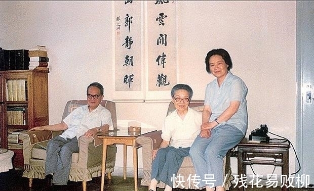 历久弥坚$钱瑗被邻居扇耳光,杨绛被摔在地上,钱钟书看见拎着木板冲了上去