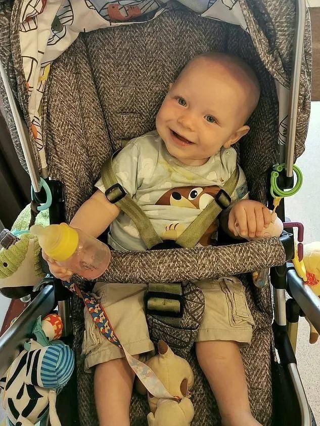 怀孕|孕期每天孕吐50次，生完娃瘦了100斤…这位妈妈也太辛苦了