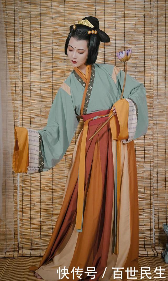 汉服中的“破裙”是什么是破了的裙子吗看完才知道是我想错了